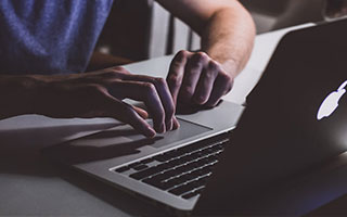 回看这场西甲，连续进攻未果之后场上节奏开始发生变化，让整场比赛逻辑改变